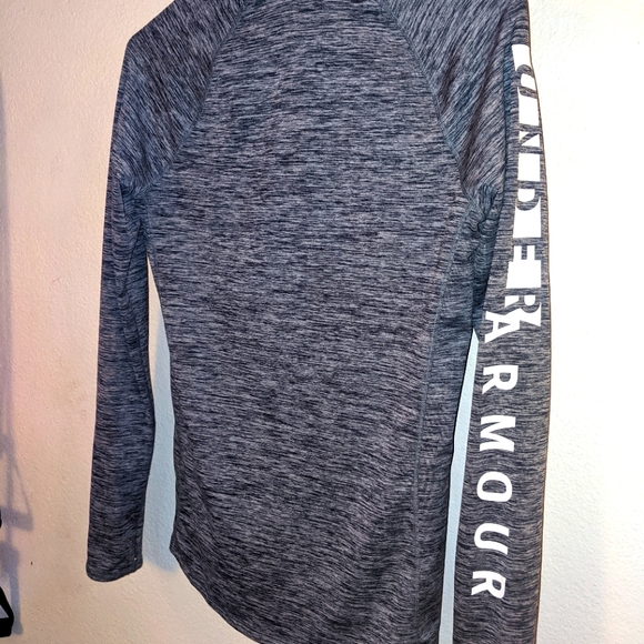 Under Armour Half Zip Pullover - Picture 2 of 3